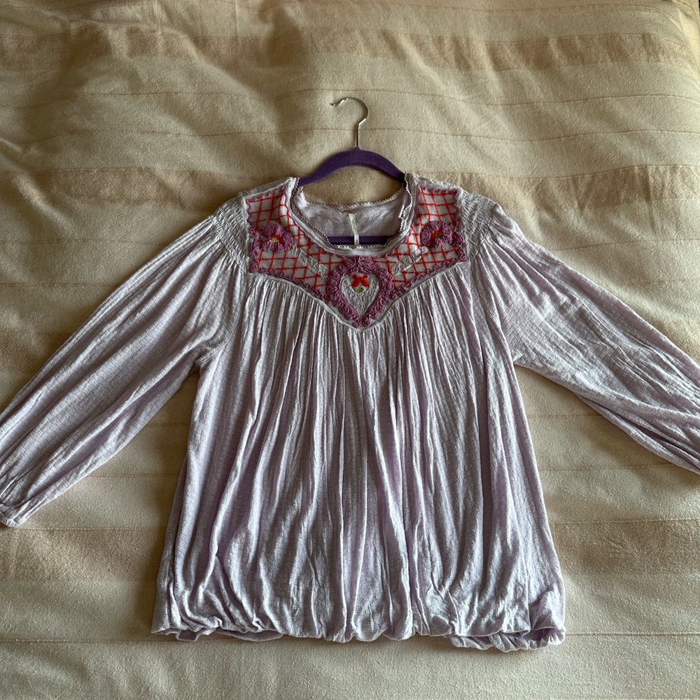 Free People embroidered top. Worn once.